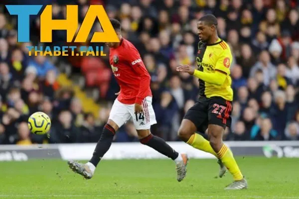 Dùng mũi bàn chân để lốp bóng sẽ chuẩn nhất